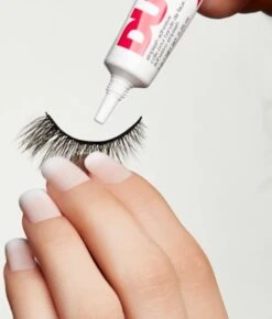 DUO - Lash Adhesive Wimperlijm - Dark -Cosmetica Winkel 1022x1200 1