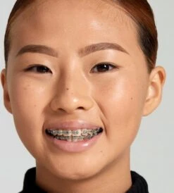 NYX Professional Makeup Tame & Frame Brow Pomade - Brunette TFBP03 - Wenkbrauwgel - 5 Gr 17 NYX Professional Makeup Tame & Frame Brow Pomade - Brunette TFBP03 - Wenkbrauwgel - 5 Gr -Cosmetica Winkel 1080x1200