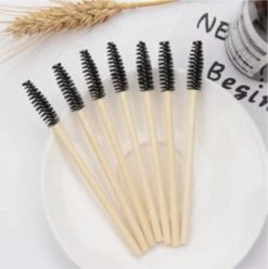 Bamboe Wimper Borsteltjes - Wenkbrauw Borstel - 20 Stuks - Wimper Extensions - Bamboe Handvat - Ideaal In Gebruik - Fienosa 10 Bamboe Wimper Borsteltjes - Wenkbrauw Borstel - 20 Stuks - Wimper Extensions - Bamboe Handvat - Ideaal In Gebruik - Fienosa -Cosmetica Winkel 1196x1200 22