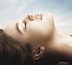 Maybelline Dream Satin Liquid Foundation - 03 True Ivory -Cosmetica Winkel 1200x1086 10