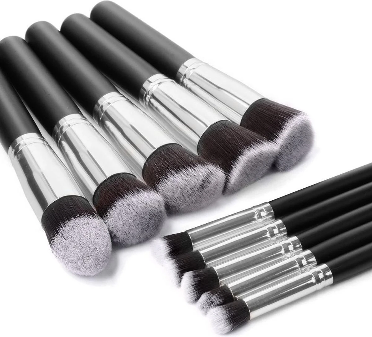 Evvie Set Van 10 Make-up Kwasten Kabuki - Zwart-Zilver 9 Evvie Set Van 10 Make-up Kwasten Kabuki - Zwart-Zilver - Afbeelding 7