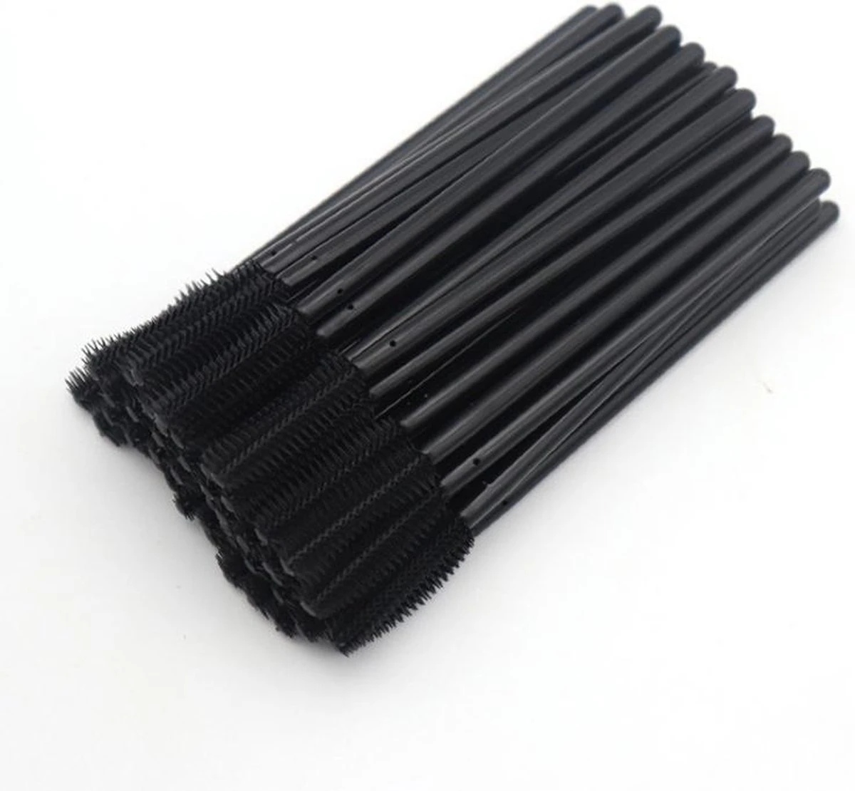 Lashes & More – 50 Stuks Siliconen WimperBorsteltjes – Zwart - Mascara Borsteltjes - Mascara Borstel - Wimper Borstel - Siliconen Wimperborstel - Wimperborstel Voor Wimper Extensions - Siliconen Wenkbrauwborstel -Siliconen Top - Wenkbrauw Kwast 4 Lashes & More – 50 Stuks Siliconen WimperBorsteltjes – Zwart - Mascara Borsteltjes - Mascara Borstel - Wimper Borstel - Siliconen Wimperborstel - Wimperborstel Voor Wimper Extensions - Siliconen Wenkbrauwborstel -Siliconen Top - Wenkbrauw Kwast - Afbeelding 2