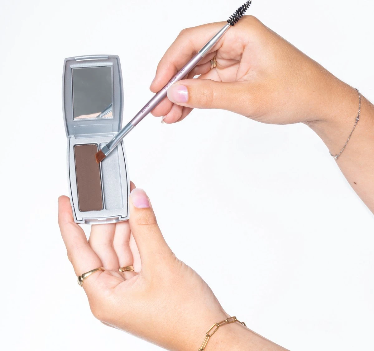 Herome Eye Care Wenkbrauw Poeder Zwart - Compact Brow Powder Nearly Black - Waterproof Verrijkt Met Panthenol - Volumineuze Wenkbrauwen In Een Handomdraai 8 Herome Eye Care Wenkbrauw Poeder Zwart - Compact Brow Powder Nearly Black - Waterproof Verrijkt Met Panthenol - Volumineuze Wenkbrauwen In Een Handomdraai - Afbeelding 6