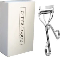 INTER-ESQUE® Wimperkruller - Eyelash Curler + 3x Gratis Extra Siliconen Pad & 3x Extra Kam - Zilver -Cosmetica Winkel 1200x1137 6