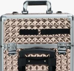 Koffer Gouden Kleur | Beautycase / Beautykoffer / Trolley Van Aluminium - 8 Wielen - Kapper Koffer - Tattoo Koffer - Nagel Koffer - Make-up Koffer 7 Koffer Gouden Kleur | Beautycase / Beautykoffer / Trolley Van Aluminium - 8 Wielen - Kapper Koffer - Tattoo Koffer - Nagel Koffer - Make-up Koffer -Cosmetica Winkel 1200x1156 6