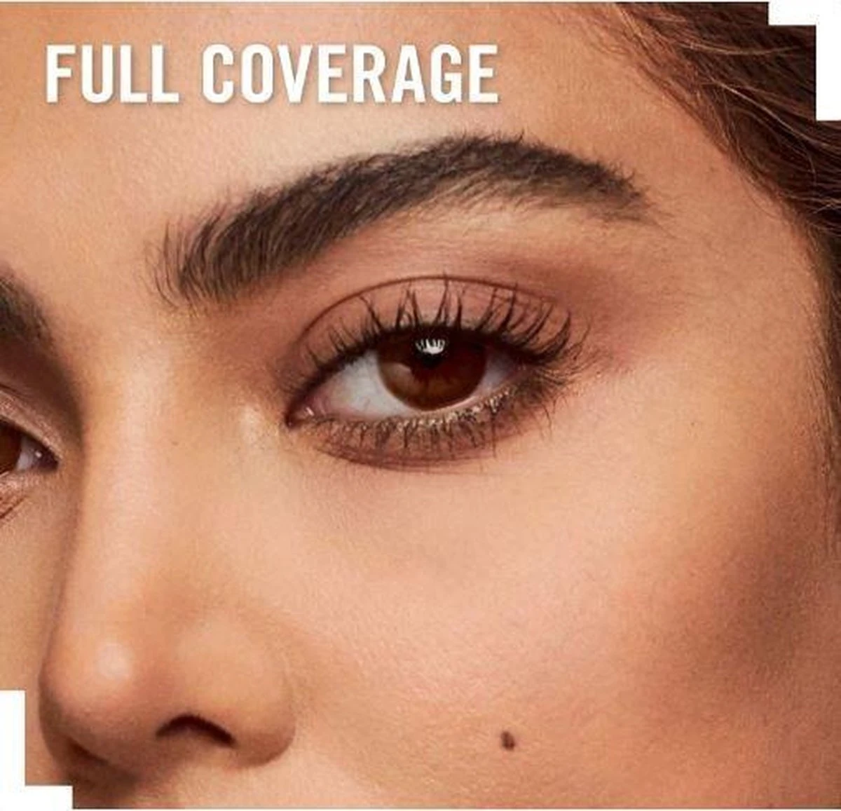 Rimmel London Stay Matte Pressed Powder - 001 Transparent - Powder 6 Rimmel London Stay Matte Pressed Powder - 001 Transparent - Powder - Afbeelding 4