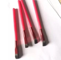 Kopari Wenkbrauwborstel - Wenkbrauw Borstel - Make-up - Vierkant - Borstel - TikTok - Wenkbrauw - Trend - Schuin -Cosmetica Winkel 1200x1178 6