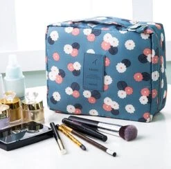 Merkloos Reis Toilet Bag Make Up Organizer - Toillettas - Cosmetica Etui - Travel Organizer - Reisartikelen - Reizen Accessoires -Cosmetica Winkel 1200x1186 6