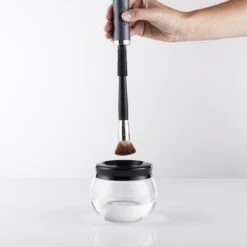 Tristar MB-2020 Make-up Kwastenreiniger – Reinigen én Drogen – Met 8 Rubberen Houders 17 Tristar MB-2020 Make-up Kwastenreiniger – Reinigen én Drogen – Met 8 Rubberen Houders -Cosmetica Winkel 1200x1200 1097