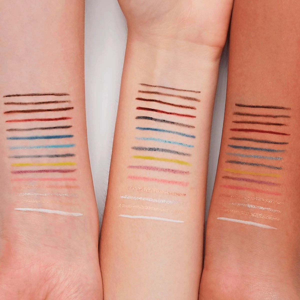 Essence - Long Lasting Eye Pencil 02 Hot Chocolate 0.28G 4 Essence - Long Lasting Eye Pencil 02 Hot Chocolate 0.28G - Afbeelding 2