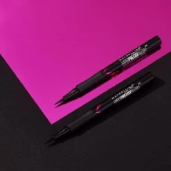 Maybelline Hyper Precise All Day Liquid Eyeliner - Zwart 17 Maybelline Hyper Precise All Day Liquid Eyeliner - Zwart -Cosmetica Winkel 1200x1200 323
