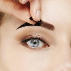 Maybelline New York Tattoo Brow Peel-Off Wenkbrauwgel - 2 Medium Brown - Bruin 37 Maybelline New York Tattoo Brow Peel-Off Wenkbrauwgel - 2 Medium Brown - Bruin -Cosmetica Winkel 1200x1200 546