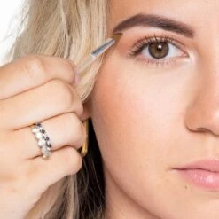 Herome Eye Care Wenkbrauw Poeder Zwart - Compact Brow Powder Nearly Black - Waterproof Verrijkt Met Panthenol - Volumineuze Wenkbrauwen In Een Handomdraai 14 Herome Eye Care Wenkbrauw Poeder Zwart - Compact Brow Powder Nearly Black - Waterproof Verrijkt Met Panthenol - Volumineuze Wenkbrauwen In Een Handomdraai -Cosmetica Winkel 1200x1200 578