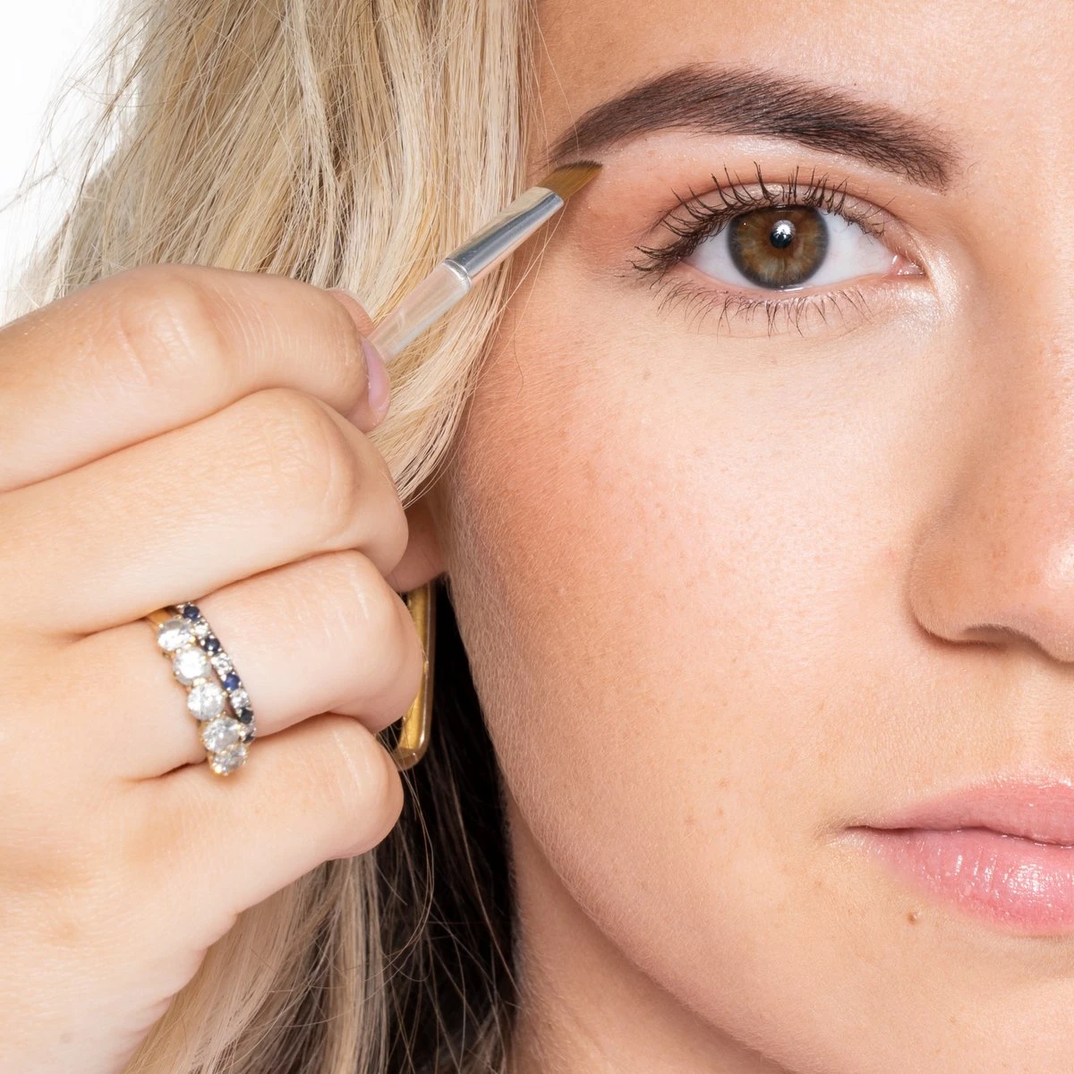 Herome Eye Care Wenkbrauw Poeder Zwart - Compact Brow Powder Nearly Black - Waterproof Verrijkt Met Panthenol - Volumineuze Wenkbrauwen In Een Handomdraai 5 Herome Eye Care Wenkbrauw Poeder Zwart - Compact Brow Powder Nearly Black - Waterproof Verrijkt Met Panthenol - Volumineuze Wenkbrauwen In Een Handomdraai - Afbeelding 3