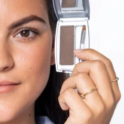 Herome Eye Care Wenkbrauw Poeder Donkerbruin - Compact Brow Powder Dark Brown - Waterproof Verrijkt Met Panthenol - Volumineuze Wenkbrauwen 11 Herome Eye Care Wenkbrauw Poeder Donkerbruin - Compact Brow Powder Dark Brown - Waterproof Verrijkt Met Panthenol - Volumineuze Wenkbrauwen -Cosmetica Winkel 1200x1200 585