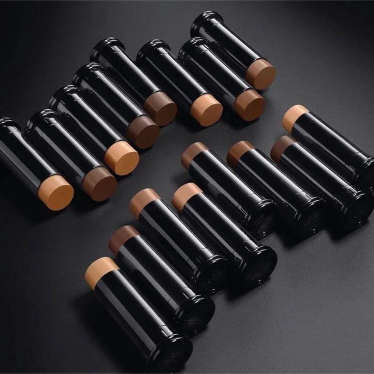 Black Opal True Color Stick Foundation SPF15 - 520 Hazelnut 4 Black Opal True Color Stick Foundation SPF15 - 520 Hazelnut - Afbeelding 2