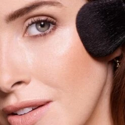 Max Factor Facefinity Matte Powder Bronzer - 001 Light Bronze -Cosmetica Winkel 1200x1200 897