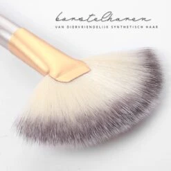 Evvie 24-delige Make-up Kwastenset - Beige/Goud - In Etui Marble 14 Evvie 24-delige Make-up Kwastenset - Beige/Goud - In Etui Marble -Cosmetica Winkel 1200x1200 985