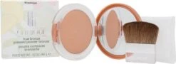Clinique - True Bronze Pressed Powder Bronzer, #2 Sunkissed - 31 Clinique - True Bronze Pressed Powder Bronzer, #2 Sunkissed - -Cosmetica Winkel 1200x436 1