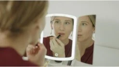 Merkloos Make-up Organizer Met Spiegel En LED Van METU-Online - Make Up Opberger - Make Up Spiegel Met Led Lamp - Makeup Opbergdoos - Make-up Spiegel Wit - Make Up Spiegel Met Verlichting En Usb - Make Up Koffer - Make Up Tafel - Make Up Organizer -Cosmetica Winkel 1200x681 2