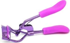 W7 Eyelash Curler 5 W7 Eyelash Curler -Cosmetica Winkel 1200x736