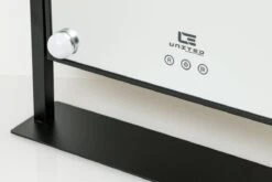 United Entertainment - Hollywood Spiegel Met 12 LEDs - 36x47,5 Cm - Zwart 21 United Entertainment - Hollywood Spiegel Met 12 LEDs - 36x47,5 Cm - Zwart -Cosmetica Winkel 1200x800 26