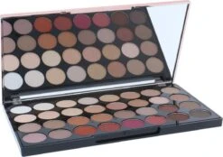 Makeup Revolution Flawless 3 Oogschaduw Palette - Resurrection 11 Makeup Revolution Flawless 3 Oogschaduw Palette - Resurrection -Cosmetica Winkel 1200x844 1