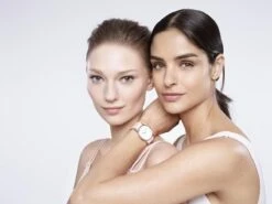 Garnier Face SkinActive - BB Cream Classic Light 5-in-1 Dagverzorging - 2x 50 Ml 17 Garnier Face SkinActive - BB Cream Classic Light 5-in-1 Dagverzorging - 2x 50 Ml -Cosmetica Winkel 1200x901 2