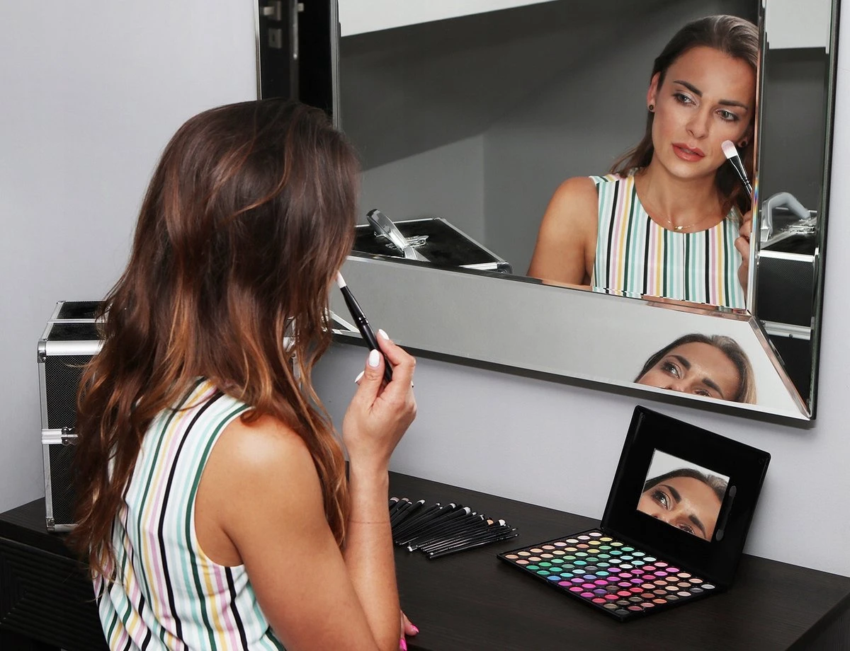 Professionele 24-Delige Make-Up Kwastenset - Cosmetica Visagie Makeup Kwasten Set - Mascara/Oogschaduw/Concealer/Foundation/Blush/Eyeliner/Highlighter/Poederkwast Beauty Brush - Contourkwast Make Up Brushes Borstels Penselen - Met Luxe Opberg Etui 7 Professionele 24-Delige Make-Up Kwastenset - Cosmetica Visagie Makeup Kwasten Set - Mascara/Oogschaduw/Concealer/Foundation/Blush/Eyeliner/Highlighter/Poederkwast Beauty Brush - Contourkwast Make Up Brushes Borstels Penselen - Met Luxe Opberg Etui - Afbeelding 5