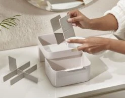 Joseph Joseph Cosmetica Opbergdoos Medium - Medium - Sorteervakken & Uitschuifbaar -Cosmetica Winkel 1200x943 4
