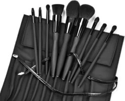 Professioneel Make Up Kwasten Set - Make Up Penselen Set - Vegan - 9 Makeup Kwasten 11 Professioneel Make Up Kwasten Set - Make Up Penselen Set - Vegan - 9 Makeup Kwasten -Cosmetica Winkel 1200x978 2