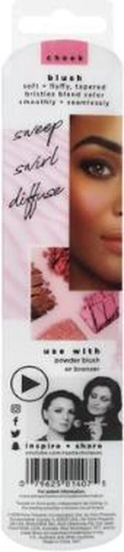 Real Techniques Blush Brush - Blush Kwast 11 Real Techniques Blush Brush - Blush Kwast -Cosmetica Winkel 270x1200 2