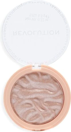 Makeup Revolution - Reloaded Dare To Divulge Highlighter - Brightener 10.0 G 14 Makeup Revolution - Reloaded Dare To Divulge Highlighter - Brightener 10.0 G -Cosmetica Winkel 647x1200 1