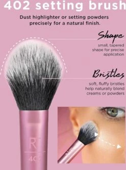 Real Techniques Everyday Essentials Plus Met Bonus Wonder Teint Spons 17 Real Techniques Everyday Essentials Plus Met Bonus Wonder Teint Spons -Cosmetica Winkel 889x1200 1