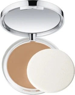Clinique Almost Powder SPF 15 - Deep - Make-uppoeder 18 Clinique Almost Powder SPF 15 - Deep - Make-uppoeder -Cosmetica Winkel 947x1200 3