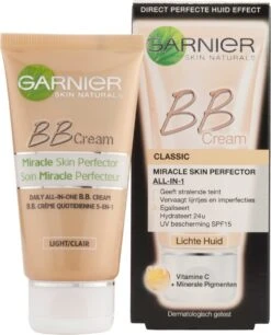 Garnier SkinActive - BB Cream Classic Light 5-in-1 Dagverzorging - 50ml - Getinte Dagcrème -Cosmetica Winkel 969x1200 4