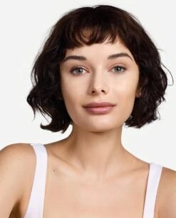 Clinique Beyond Perfecting - Foundation - 06 Ivory 15 Clinique Beyond Perfecting - Foundation - 06 Ivory -Cosmetica Winkel 970x1200 2